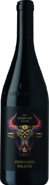 Márkvárt Bikavér | Hongarije | gemaakt van de druiven Cabernet Sauvignon, Kadarka, Kékfrankos, Merlot en Zweigelt